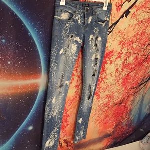 SUPER Rocker-Ripped Denim Jeans *bleach spatter*